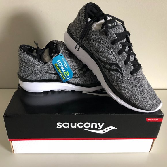 Saucony Shoes - Saucony Kineta Relay in grey - Size 11